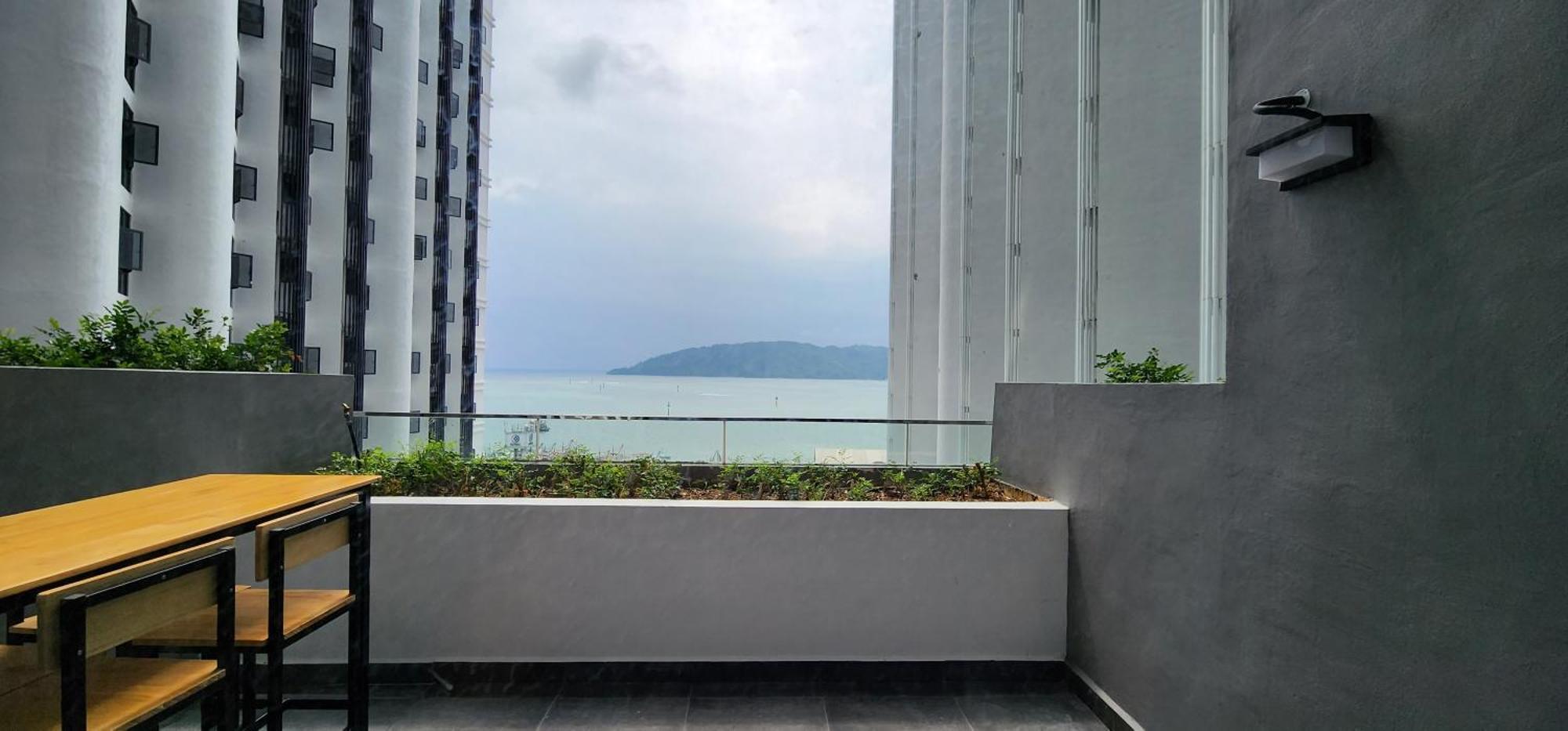 The Shore Ns Sea View Apartment
